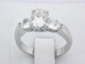 02285-LADIES RING