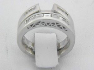 02527-ENGAGEMENT SET