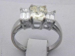 02925-LADIES RING