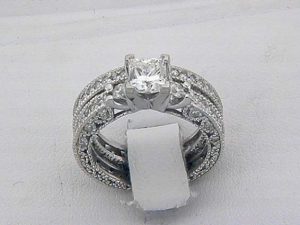 03246-ENGAGEMENT SET