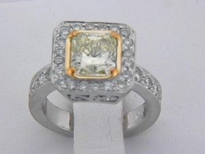 03306-LADIES RING