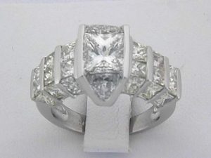 03426-LADIES RING