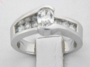03451-LADIES RING