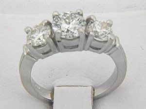 03739-LADIES RING