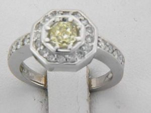 03783-LADIES RING