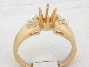 04104-LADIES RING