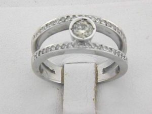 04196-LADIES RING