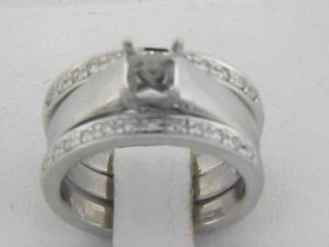 04645-ENGAGEMENT SET