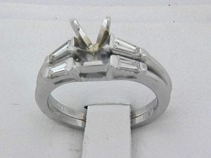 04916-ENGAGEMENT SET