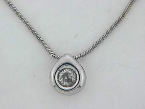 04996-PENDANT