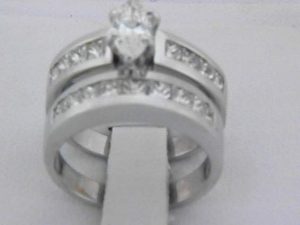 05081-ENGAGEMENT SET