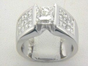 06252-LADIES RING